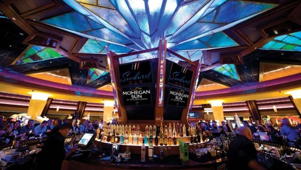 Mohegan Pennsylvania - Adults Only Wilkes-Barre Exterior photo