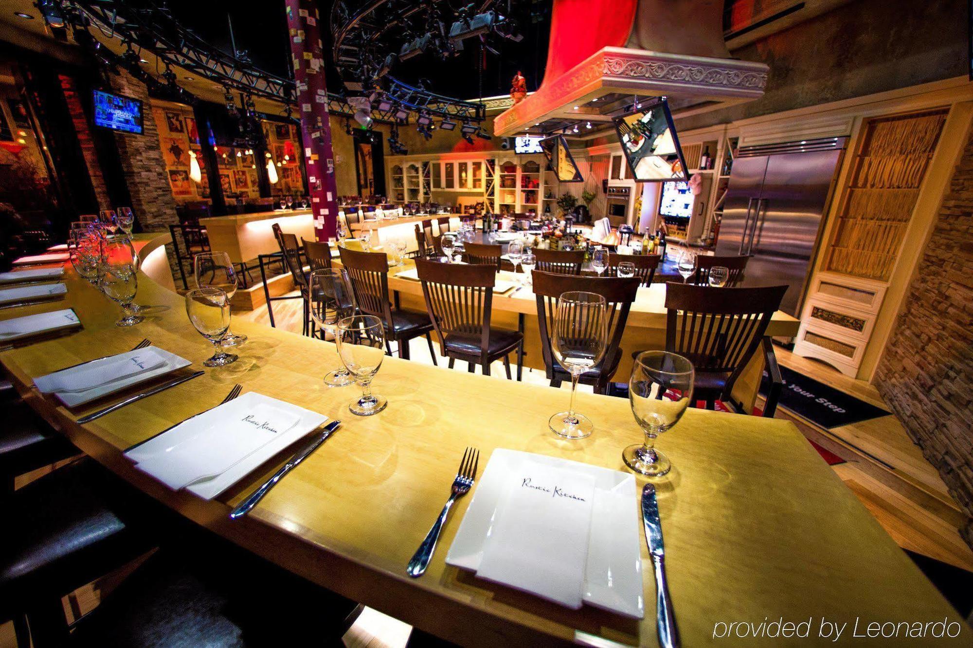 Mohegan Pennsylvania - Adults Only Wilkes-Barre Exterior photo